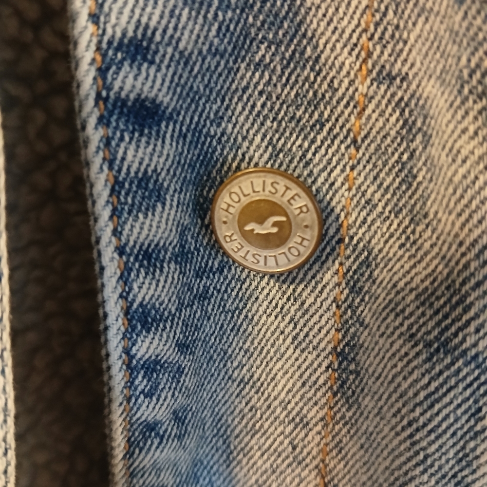 Hollister Faux Shearling Lined Denim Trucker Jacket Women's Medium - Picture 6 of 10